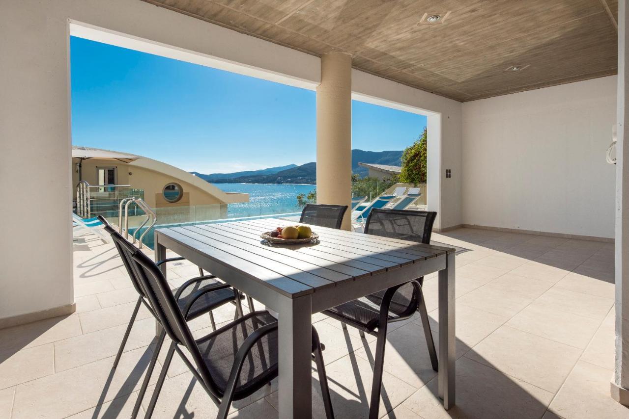 Villa Evian PalaiónTsiflíkion Buitenkant foto